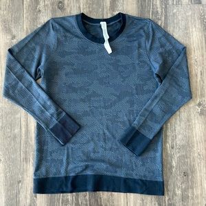 lululemon athletica Navy Blue Long Sleeve Crew Top